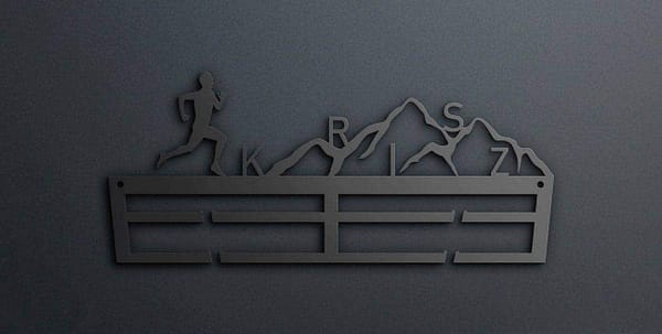 Egyedi falikép és sport éremtartó fali dekoráció ötletek Névvel ellátott terep futós éremakasztó férfi kivitel